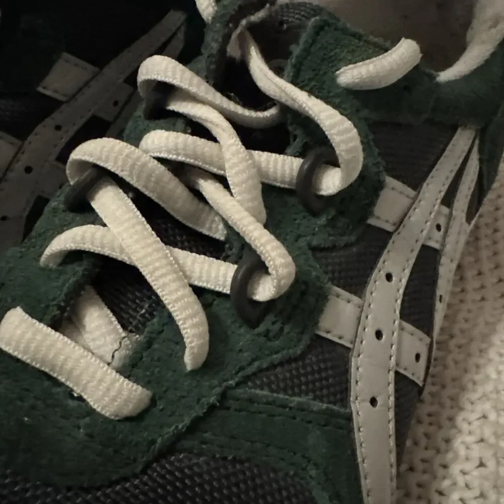 ASICS Gel Epirus Green Silver Size 6.5 Men’s H431N Classic Sneakers EUC